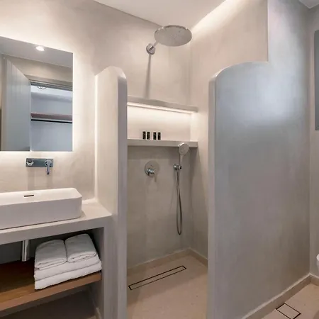 La Maltese 2* נאוסה